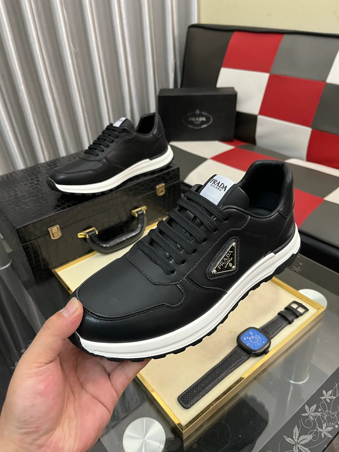 Men's shoes 💰420⌚️⌚️【PRADA】Prada casual shoes, originally developed 1:1, made of high-mercerized cowhide with imported cowhide, silk sheepskin lining, rubber outsole, comfortable and soft on the foot, size: 38-442️⃣Colors available